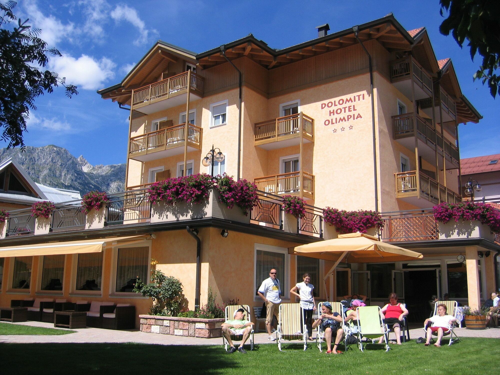 Dolomiti Hotel Olimpia Andalo Esterno foto